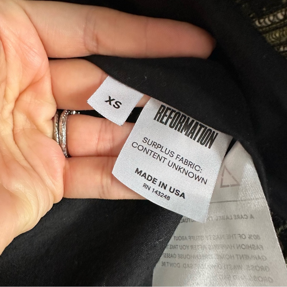 Reformation Ringo Jacket in Textured Jicima - Picture 6 of 10